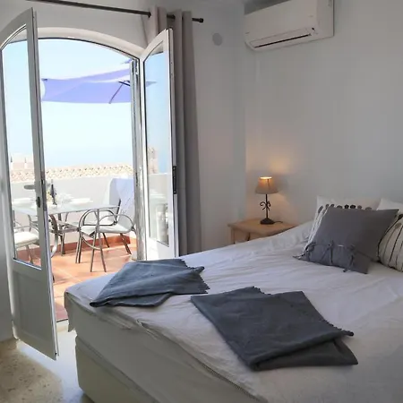 Capuchinos, Apartamento *